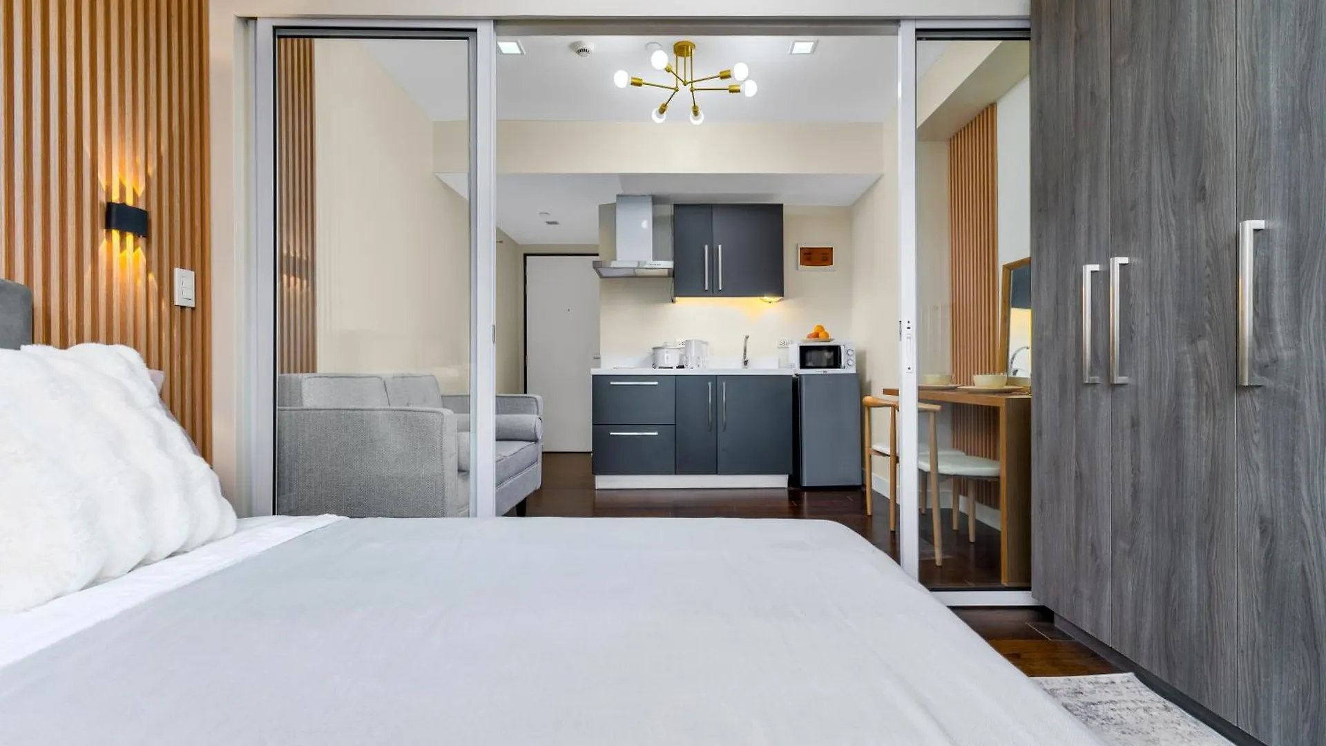 Studio Serenity Manila Apartment